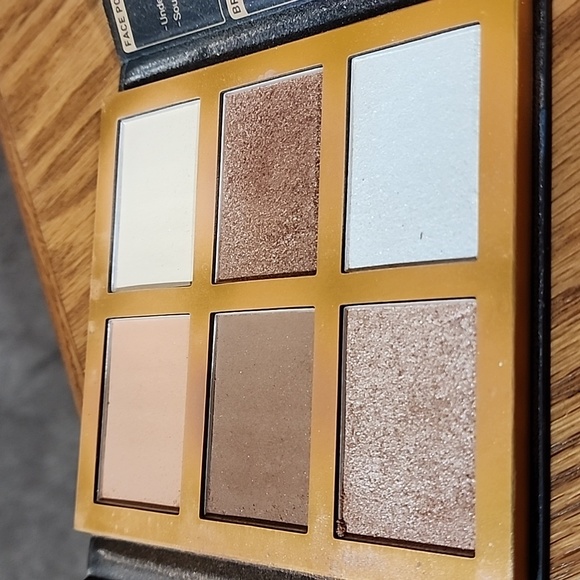 Highlight, Contour, Bronze Palette - Picture 1 of 4